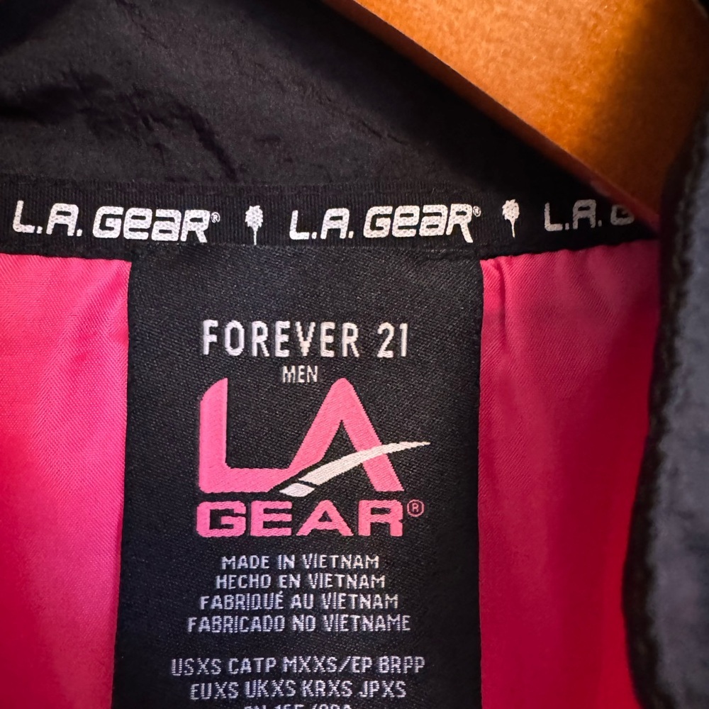 L.A. Gear Pink and Black Jacket - Picture 3 of 4